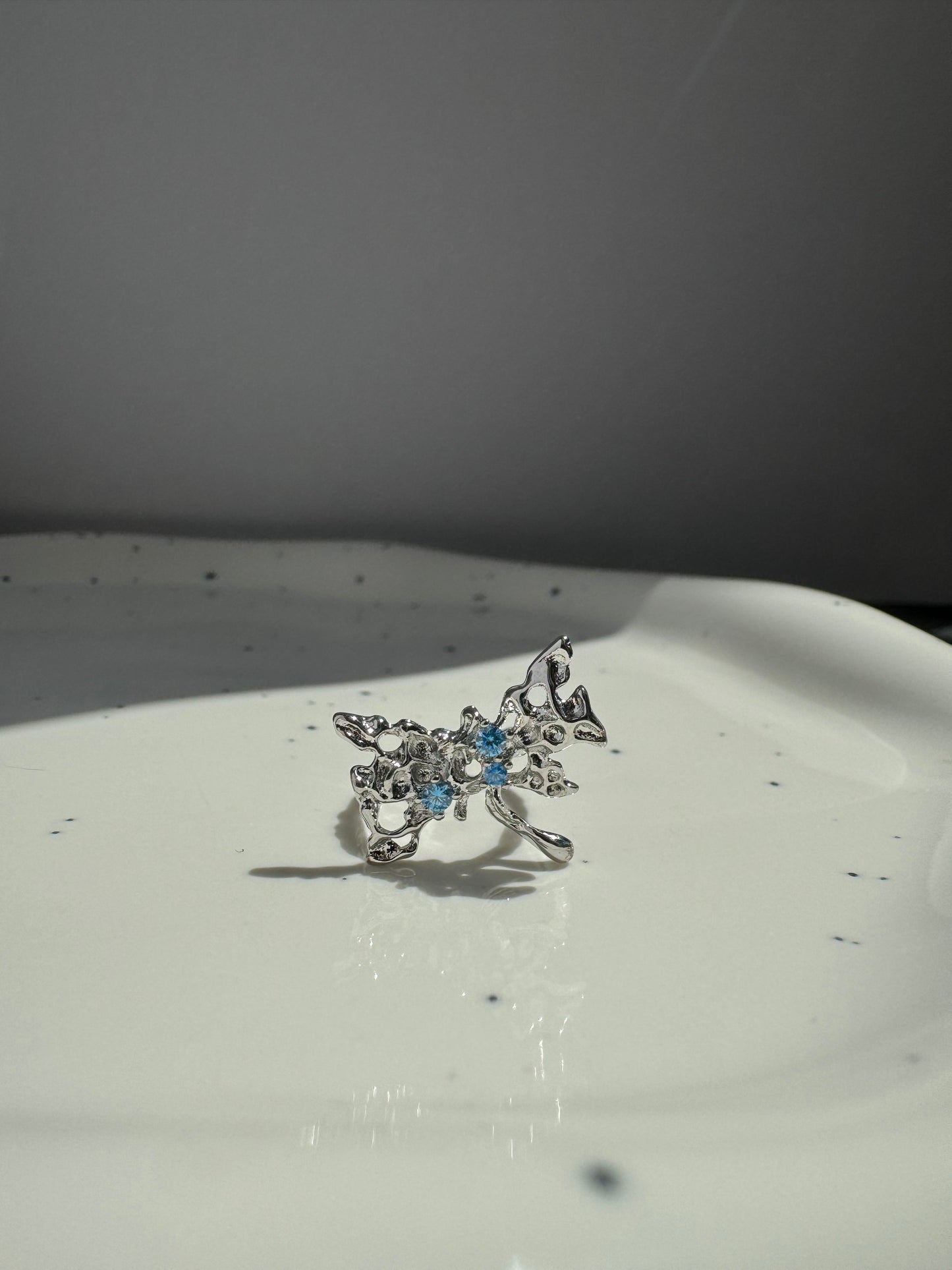 Sparkling Butterfly Ring