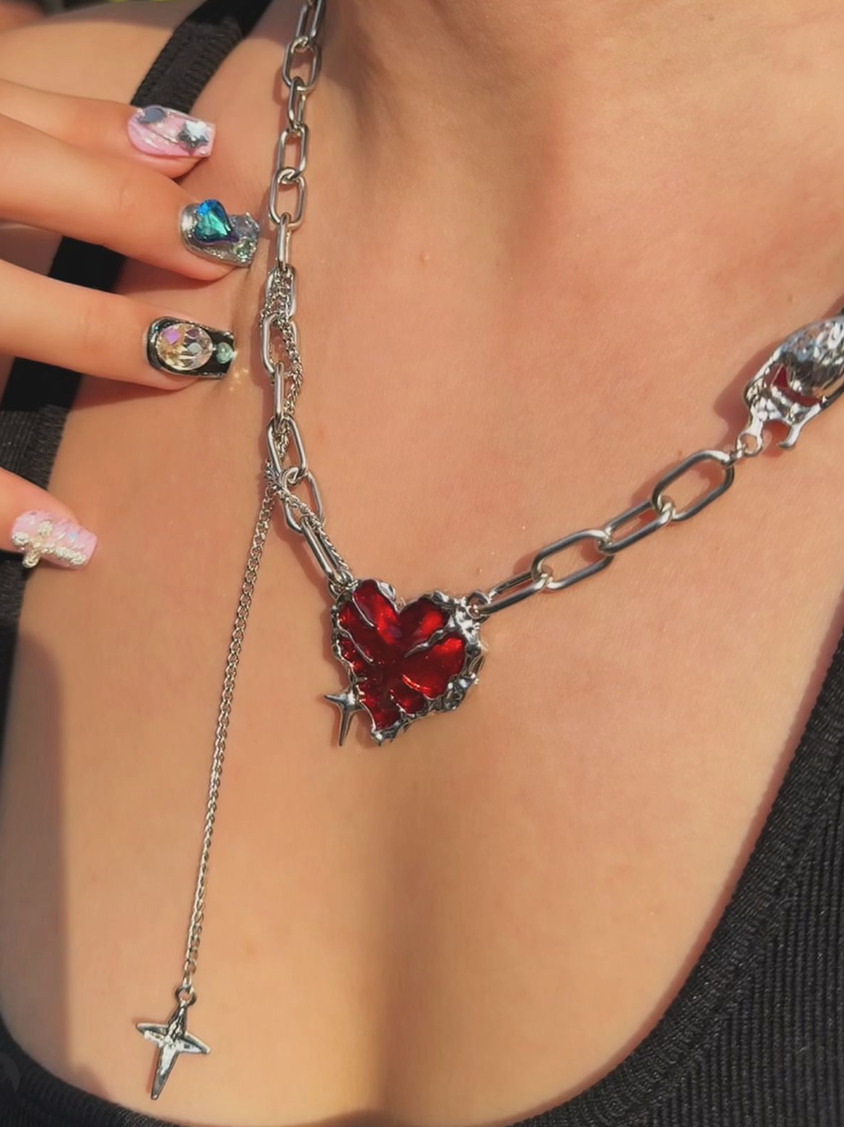 Enchanted Heart Of Thorns Necklace