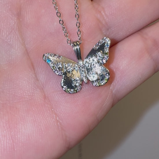 Platinum tulle technique vermeil butterfly pendant necklace 